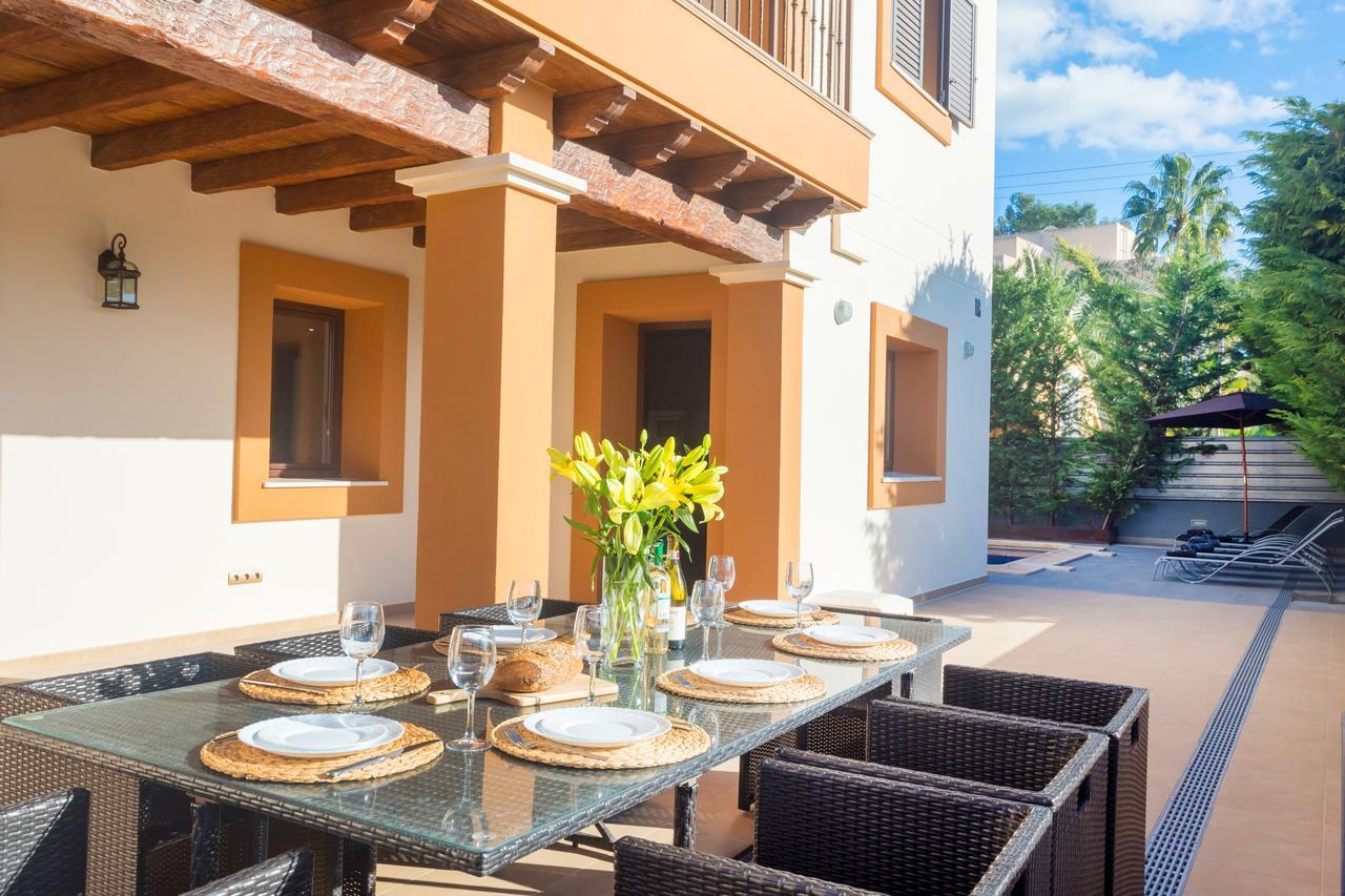 Villa Alexandra Talamanca  Extérieur photo